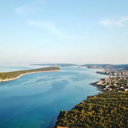 Διαμέρισμα With A Parking Space Barbat, Rab - 11532 Barbat na Rabu