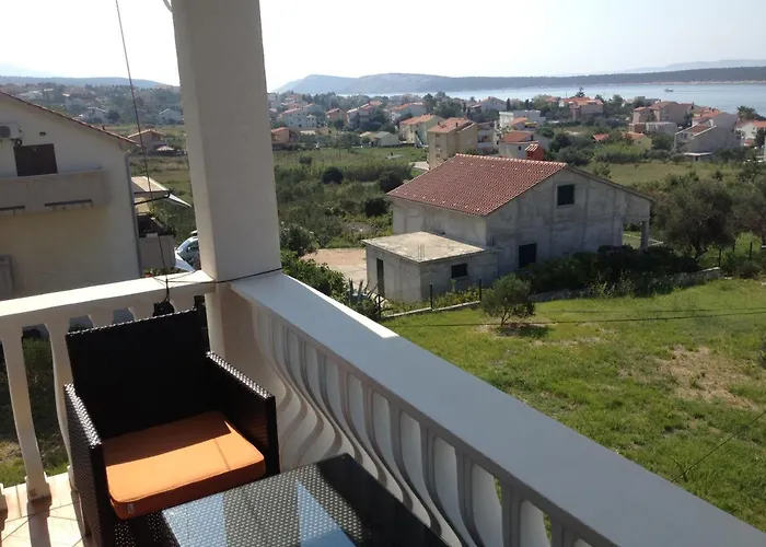 With A Parking Space Barbat, Rab - 11532 Apartamento *